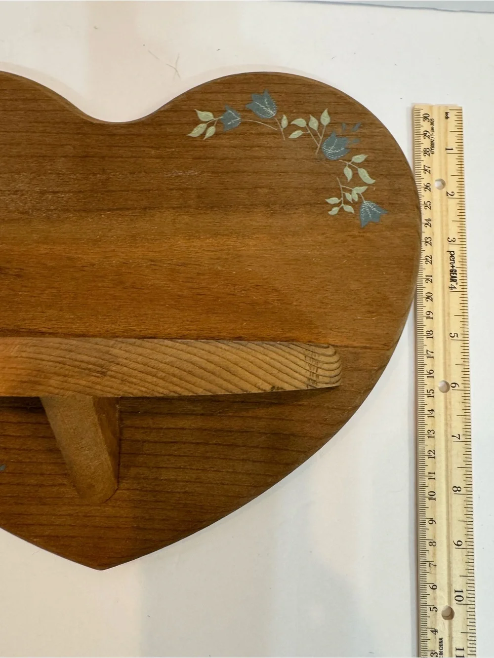 VTG Country Wooden Heart Wall Shelf With Blue Flower Accents Cottagecore
